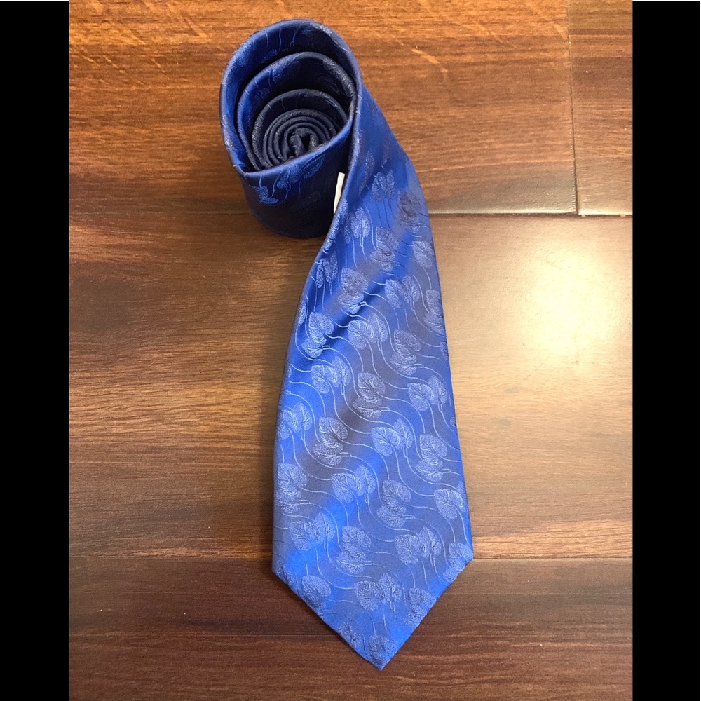 CALVIN KLEIN Blue Silk Necktie